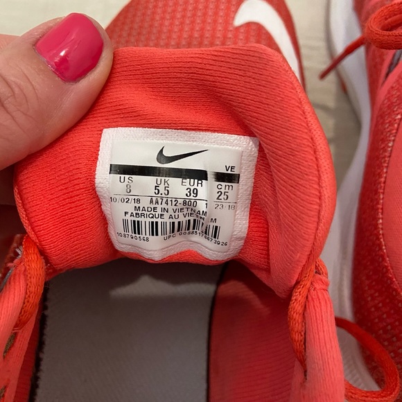 Womens Nike Running Shoes - size 8 - Picture 5 of 5